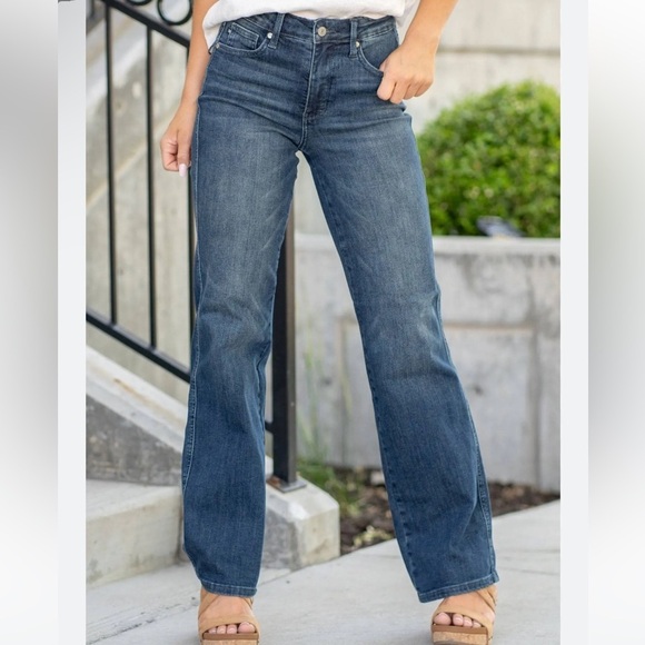 Judy Blue Jeans Hear Me Out Mid Rise Tummy Control Top Straight Leg 15/32 - Picture 1 of 16
